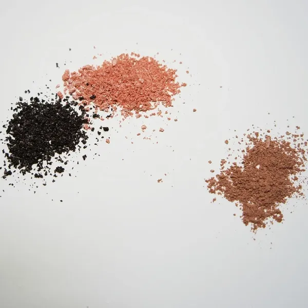 Trousse à maquillage.